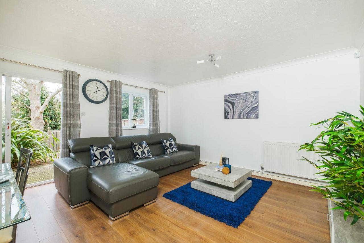 Appartamento Beautiful 3 Bed House With Amazing Views In Dartford, Kent Esterno foto