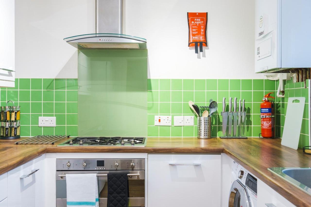 Appartamento Beautiful 3 Bed House With Amazing Views In Dartford, Kent Esterno foto